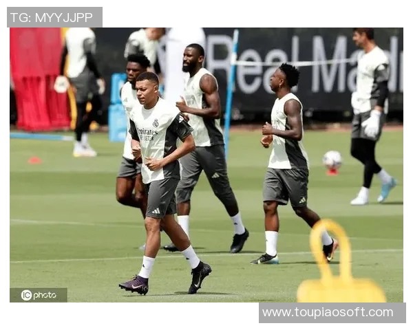 意大利足球甲级联赛重启在即，球员期待尽早回归训练场